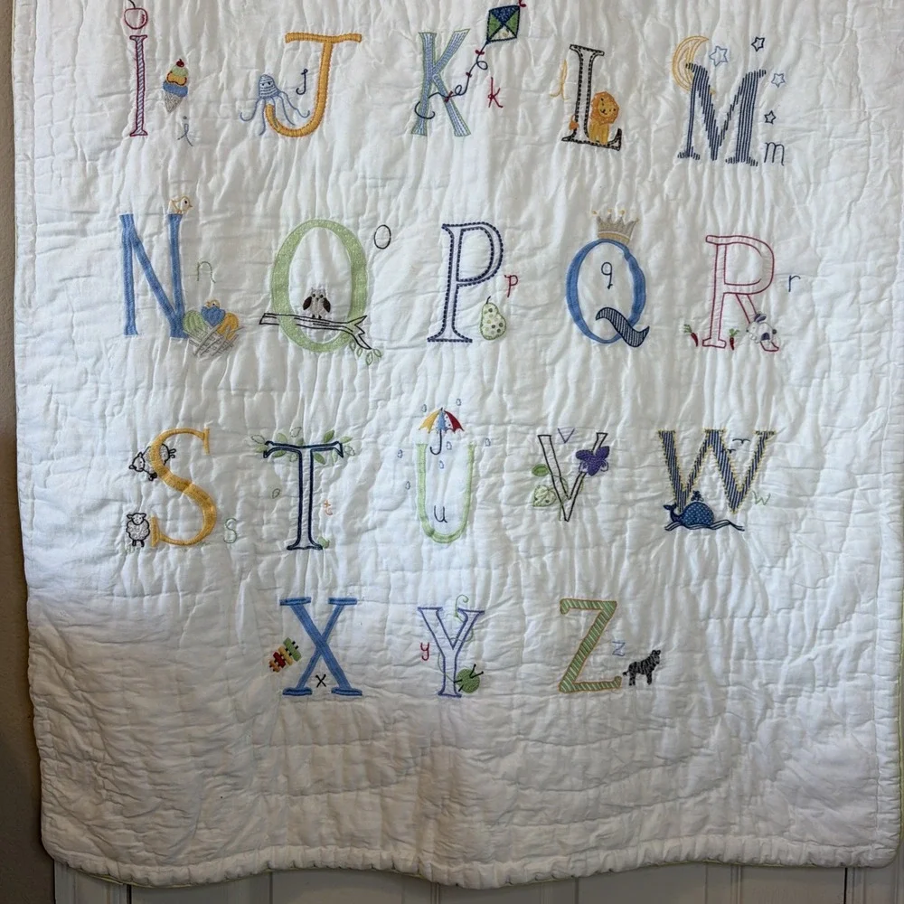 Pottery Barn Kids Vintage Animal Alphabet Embroidered Baby Quilt 37